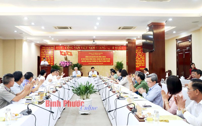 Đoàn công tác TAND tối cao làm việc với Ban Thường vụ Tỉnh ủy Bình Phước