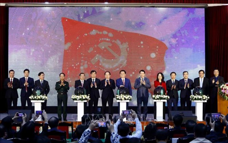 Khai trương Cổng thông tin điện tử Đảng Cộng sản Việt Nam