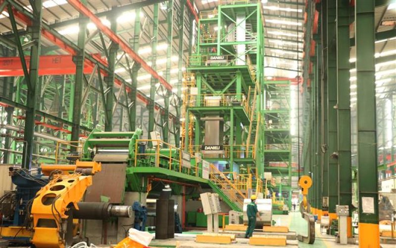 Kinh tế 2 tháng có điểm sáng song đối mặt không ít thách thức