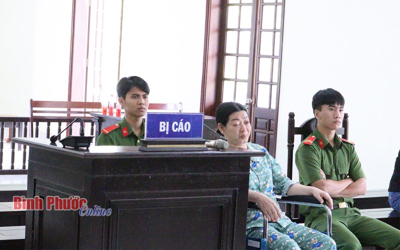 Lãnh 21 năm tù vì mua bán trái phép ma túy và tàng trữ súng