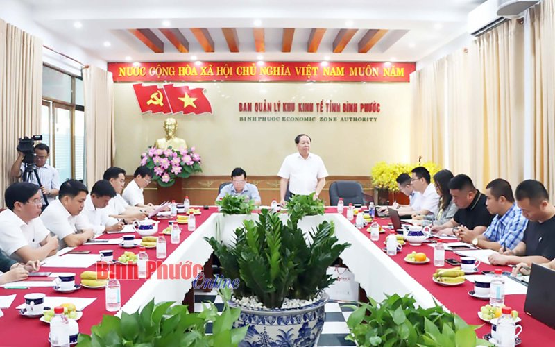 Lãnh đạo tỉnh Bình Phước làm việc với nhà đầu tư dự án lốp xe