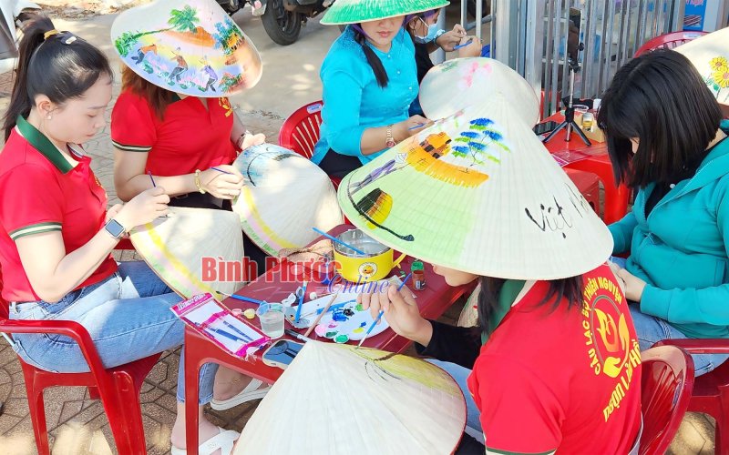 “Ngọn lửa hồng” lan tỏa việc làm tử tế