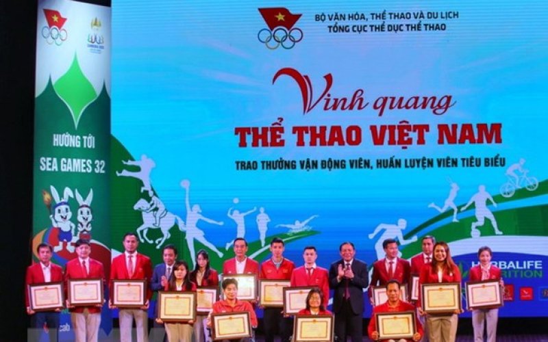 Vinh danh 23 VĐV, huấn luyện viên tại "Vinh quang Thể thao Việt Nam"