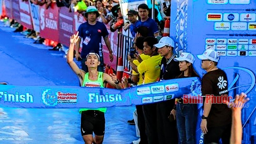 Bình Phước thắng lớn tại Giải Vô địch Quốc gia Marathon và cự ly dài báo Tiền Phong