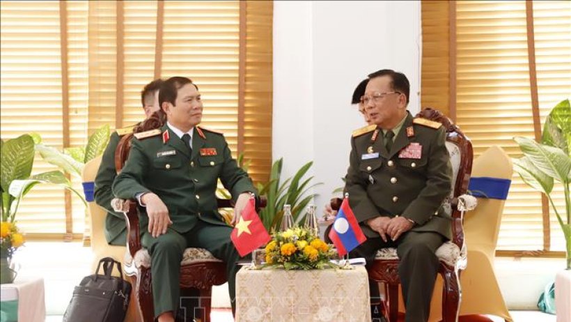 Bộ Quốc phòng Việt Nam - Lào - Campuchia tăng cường hợp tác