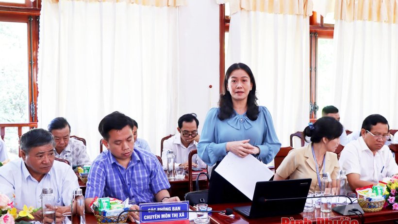 Đoàn đại biểu Quốc hội tỉnh giám sát tại thị xã Bình Long