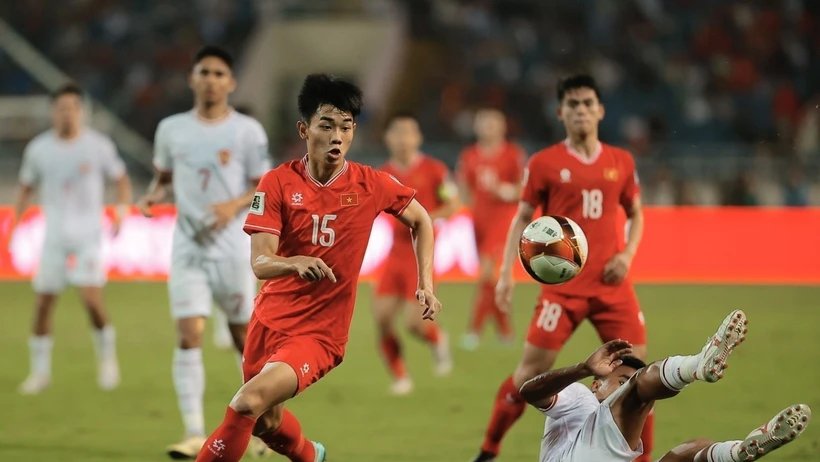 Đội tuyển Việt Nam thảm bại trước Indonesia ngay tại Mỹ Đình