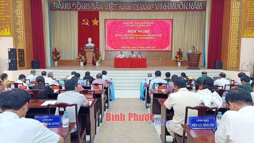 Đồng Phú: Hội <strong class="highlight">nghị</strong> Ban Chấp hành Đảng bộ huyện lần thứ 23
