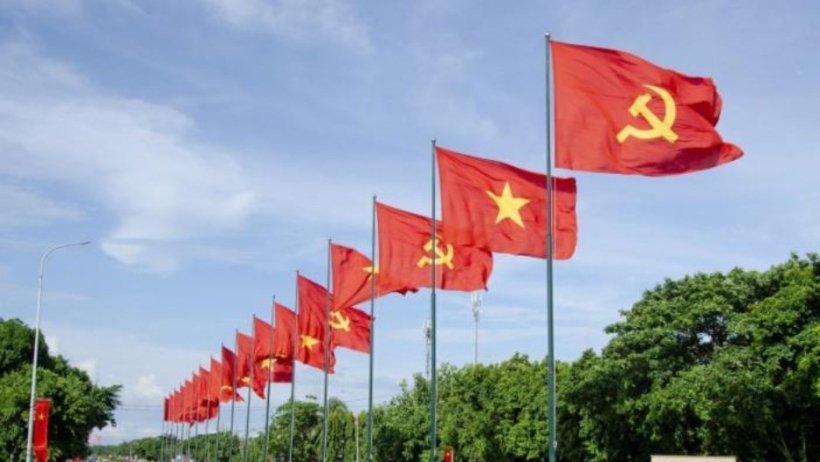 Hạnh phúc của người cộng sản