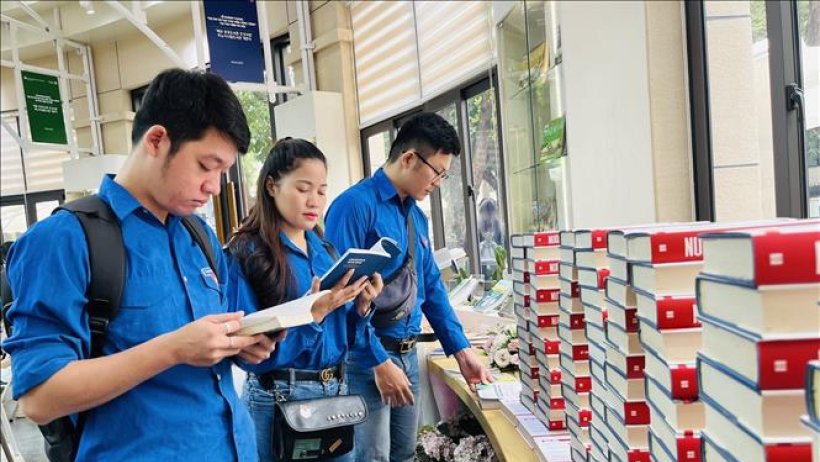 Tổ chức chuỗi hoạt động nhân Ngày Sách và Văn hóa đọc Việt Nam trên toàn quốc