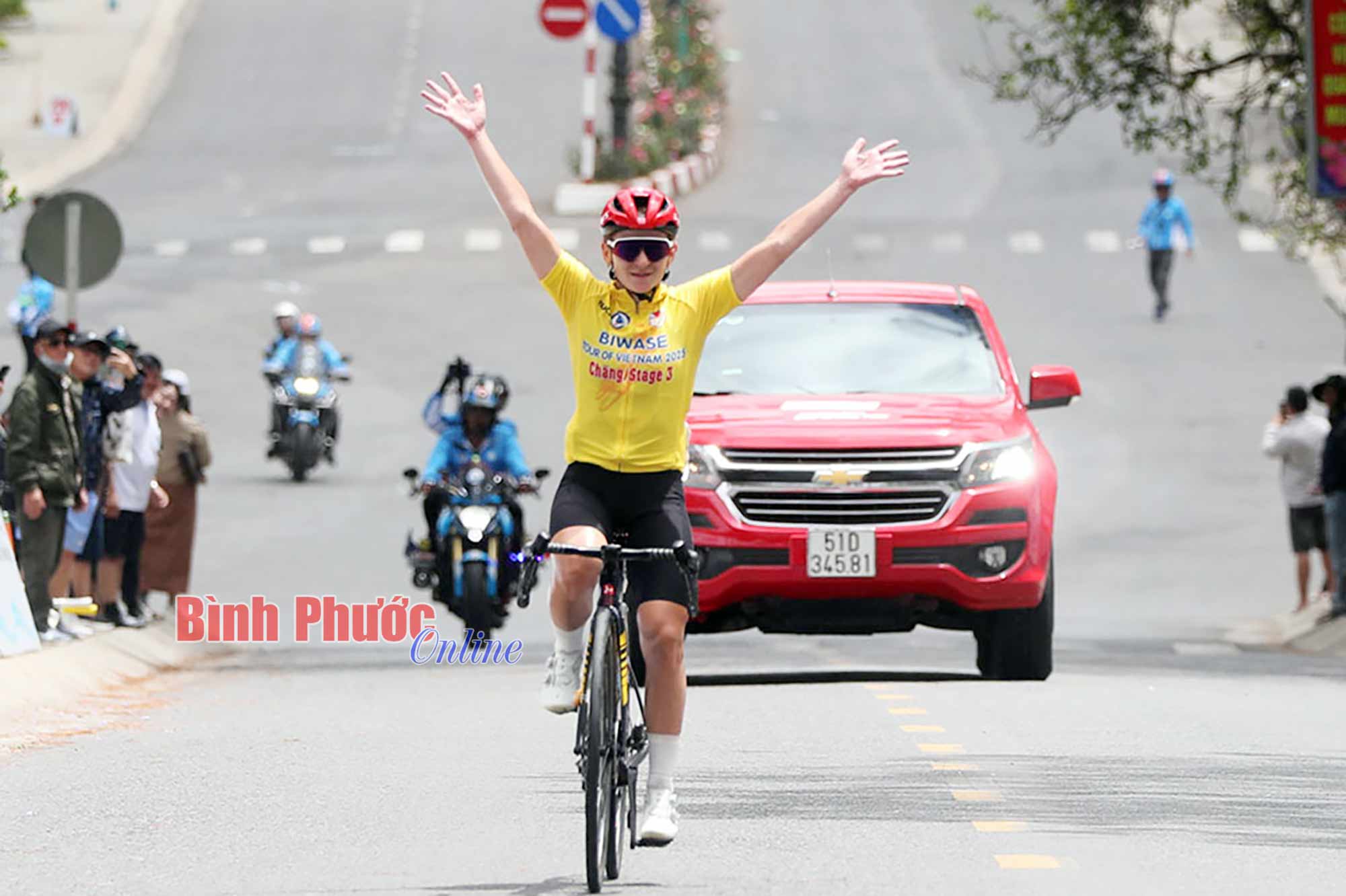 Biwase Tour of Vietnam 2025: Natalia Frolova lập kỷ lục