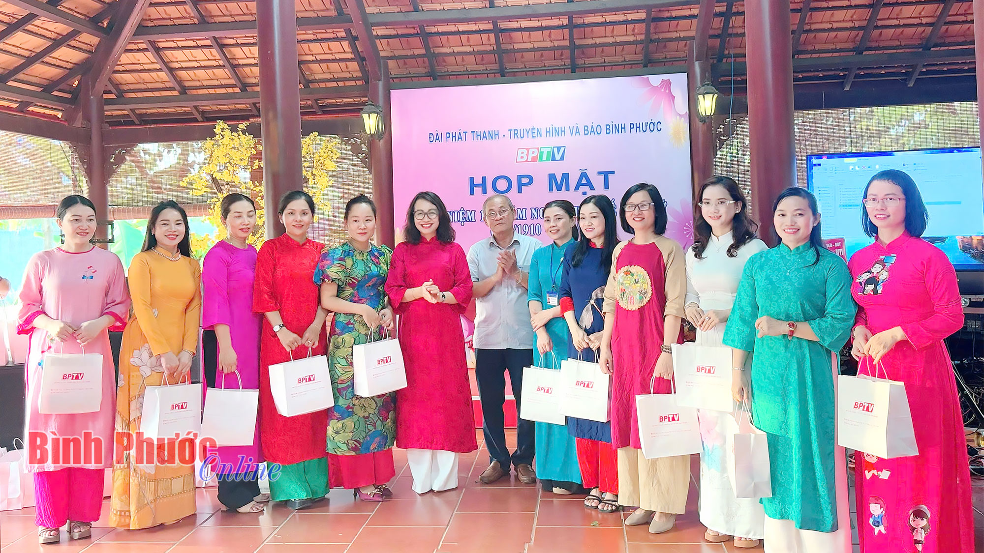 BPTV họp mặt kỷ niệm Ngày quốc tế phụ nữ 8-3