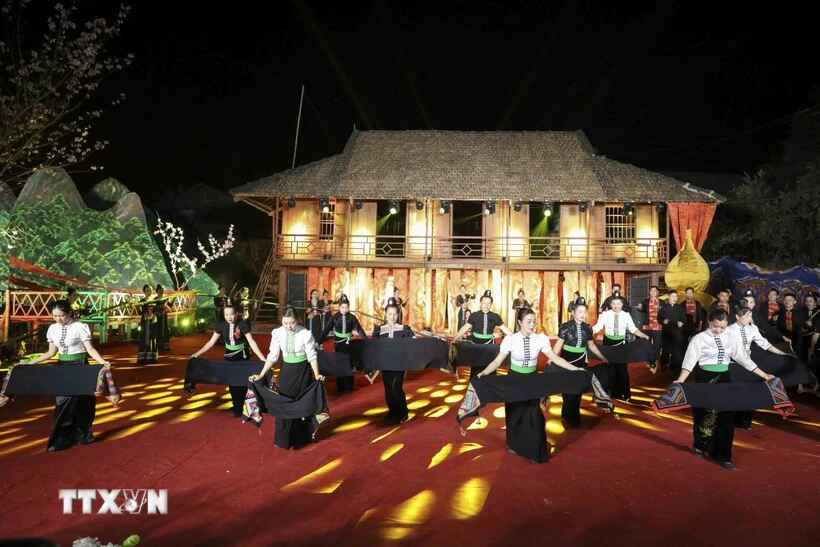 Khám phá không gian văn hóa vùng cao, lịch sử đồng bào Thái Tây Bắc