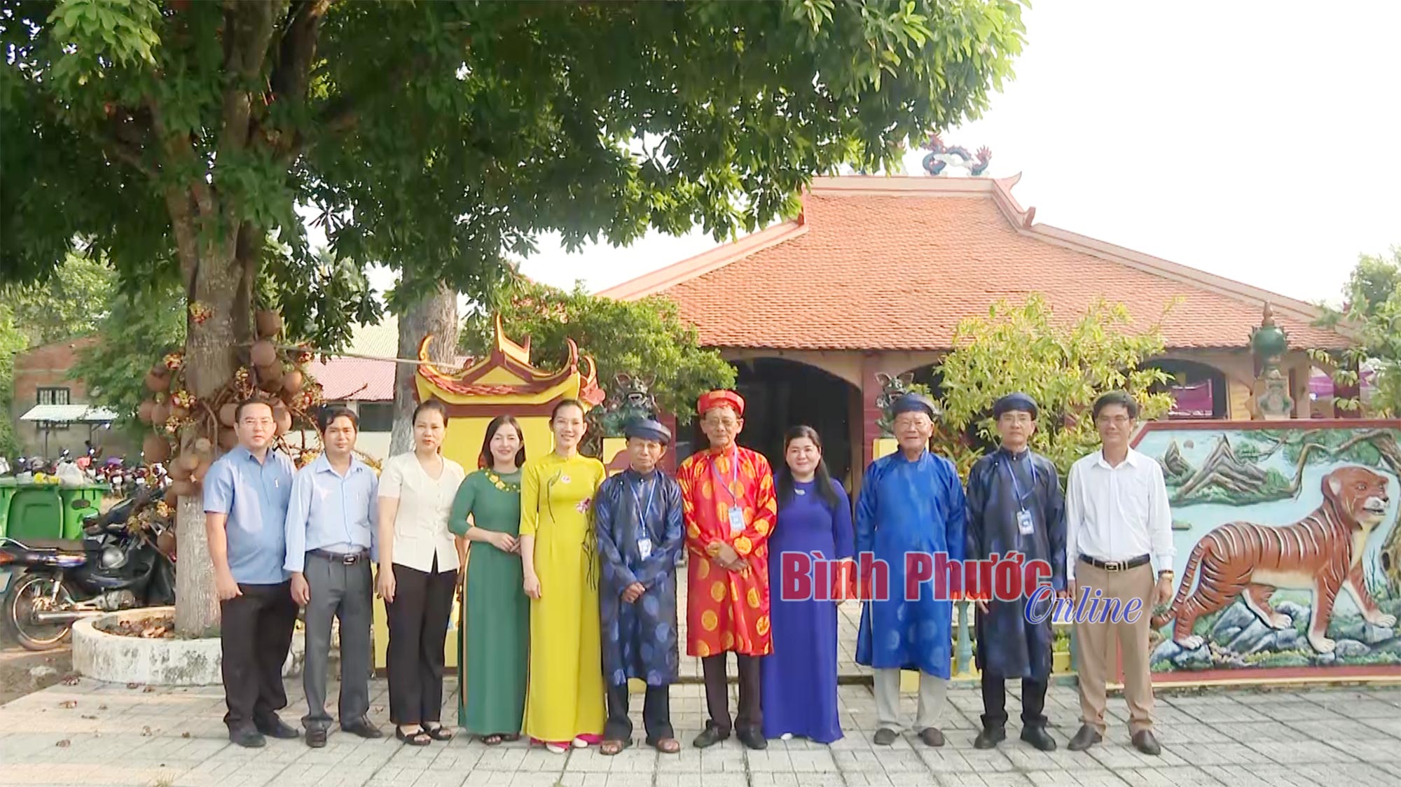 Lễ hội Kỳ Yên tại Đình thần Hưng Long