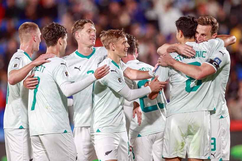 Lịch thi đấu bóng đá hôm nay 24-3: Lộ diện đội thứ 2 giành vé dự World Cup