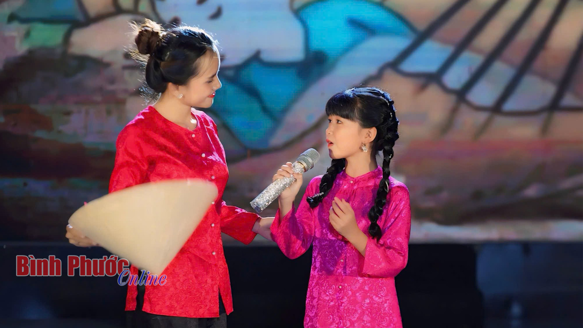 Mẹ và cô