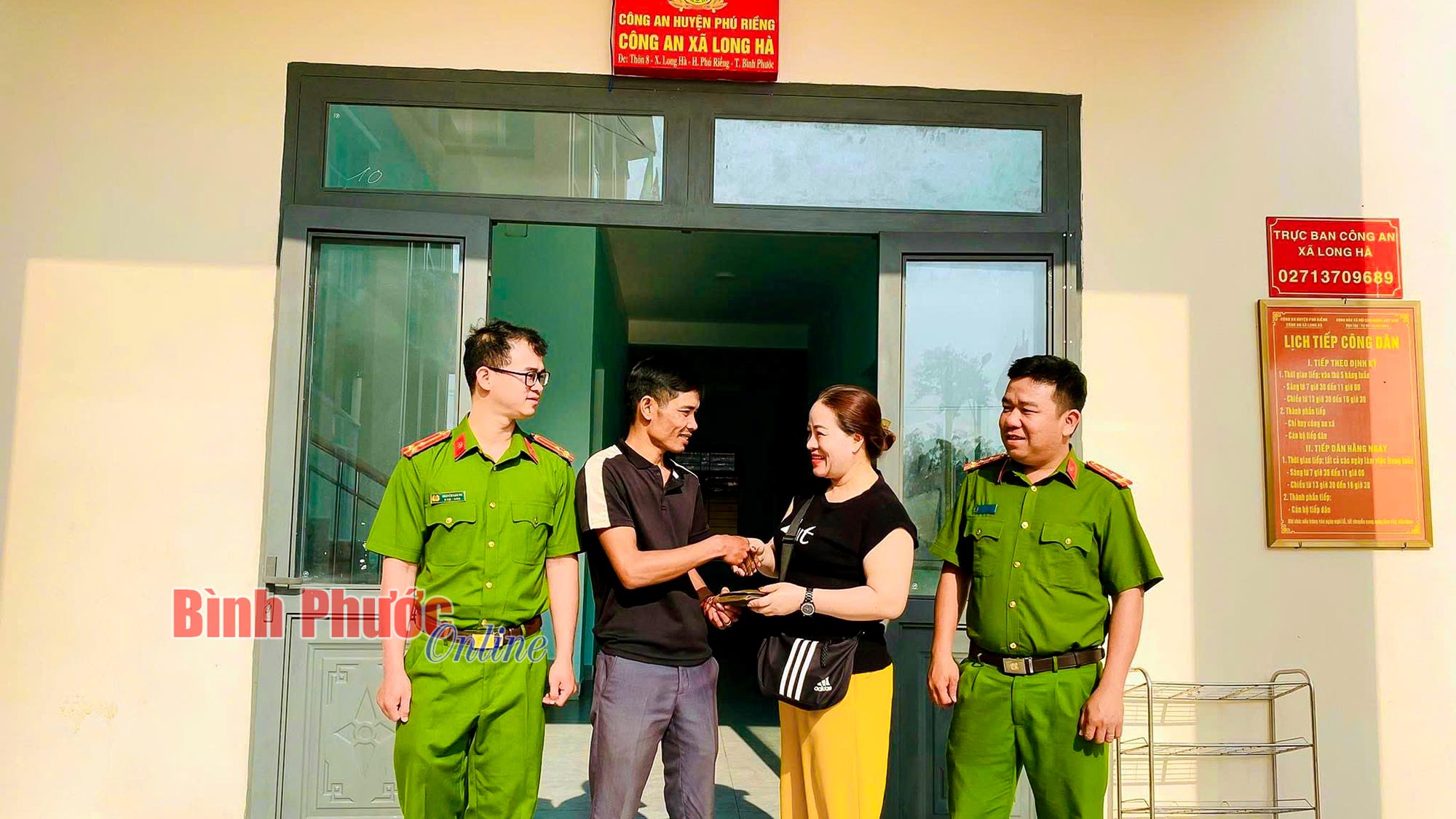 Nhặt được của rơi, trả người đánh mất