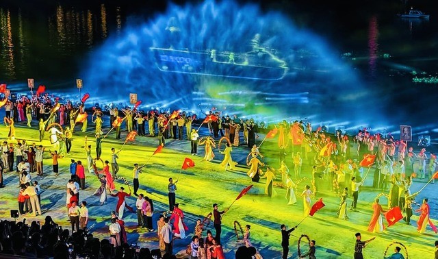 Phát triển công nghiệp văn hóa thúc đẩy du lịch - Bài học từ Thành phố Hồ Chí Minh