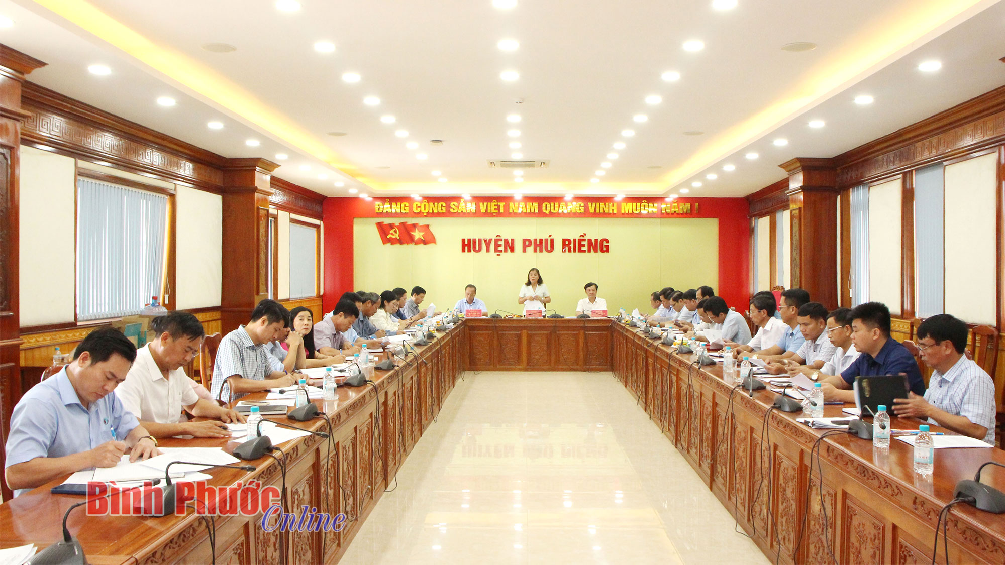 Phú Riềng: Quán triệt, triển khai Kết luận 127, 128 của Bộ Chính trị