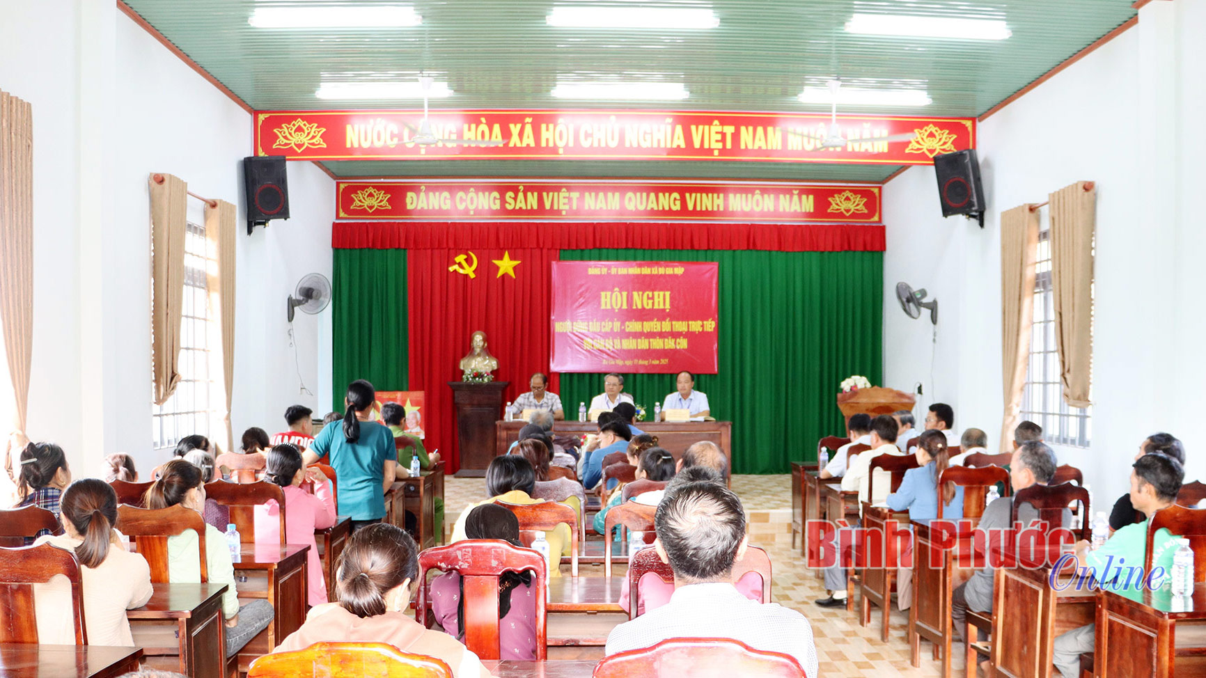 Sức hút từ đối thoại với nhân dân