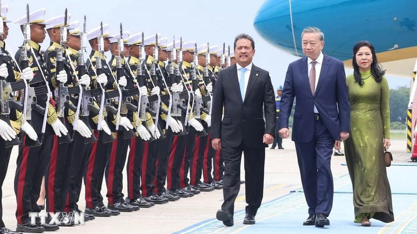 Tổng Bí thư Tô Lâm và Phu nhân bắt đầu thăm cấp Nhà nước Cộng hòa Indonesia