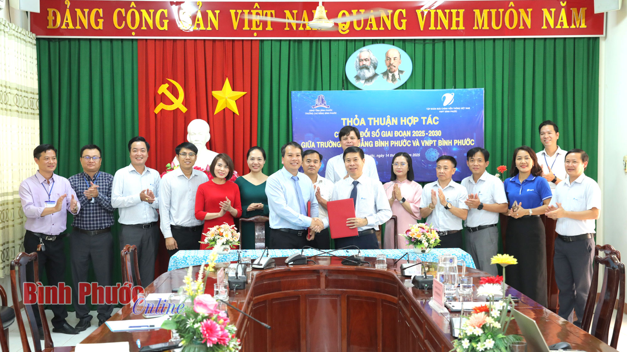 Trường Cao đẳng Bình Phước và VNPT Bình Phước ký kết thỏa thuận hợp tác về chuyển đổi số