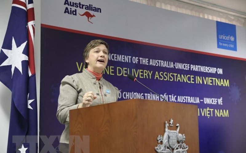 Australia và UNICEF hỗ trợ phân phối vaccine COVID-19 ở Việt Nam
