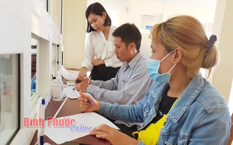 BHXH Bù Đăng chủ động cấp, đổi thẻ BHYT mới