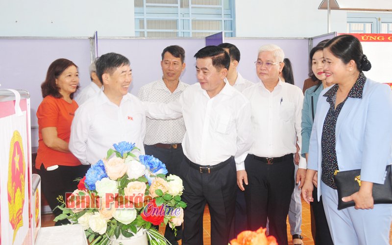 Bình Phước cần chú trọng công tác phòng, chống dịch Covid-19 trong bầu cử
