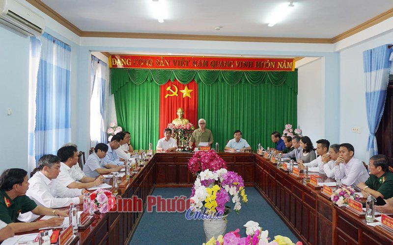 Bù Đốp cần tập trung đầu tư nâng cao chất lượng giáo dục, y tế