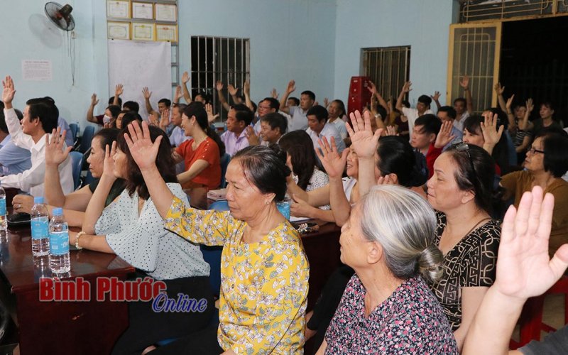 Cử tri Đồng Xoài tín nhiệm cao những người ứng cử đại biểu Quốc hội và HĐND các cấp