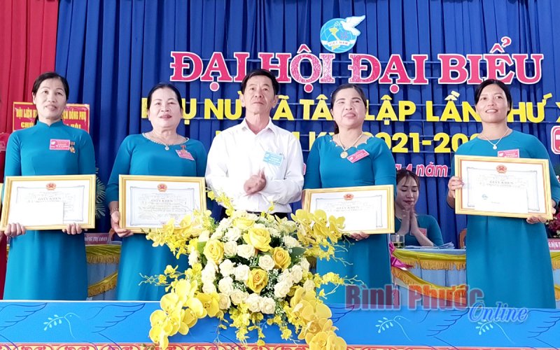 Đại hội điểm Hội LHPN xã Tân Lập