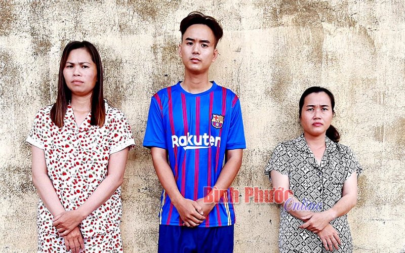 Khởi tố, bắt tạm giam 3 đối tượng đánh bạc