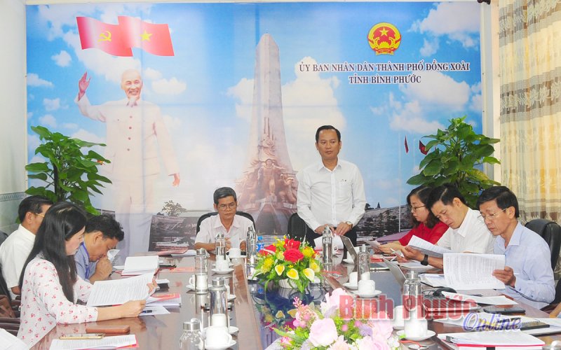 Không tinh giảm biên chế theo tỷ lệ 2,5%/năm đối với lĩnh vực giáo dục và y tế