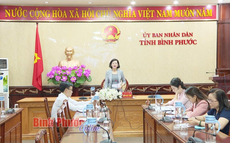 Lãnh đạo UBND cấp huyện chịu trách nhiệm với kết quả giảm nghèo của địa phương mình