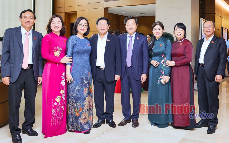 Quốc hội phê chuẩn miễn nhiệm 13 thành viên Chính phủ