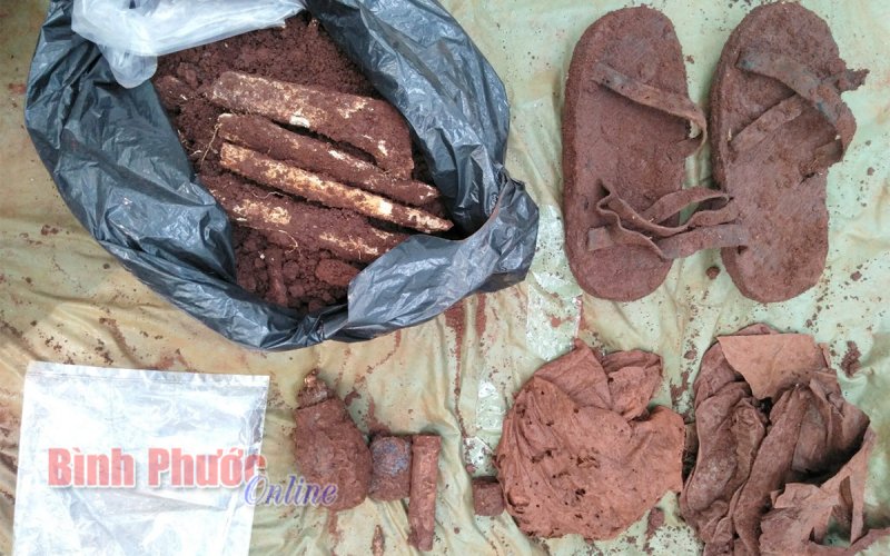 Tiếp tục quy tập thêm 3 bộ hài cốt liệt sĩ tại huyện Lộc Ninh