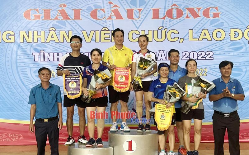 Bình Phước: Bế mạc giải cầu lông công nhân, viên chức, lao động năm 2022