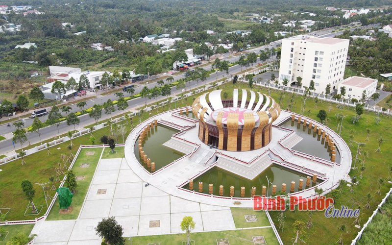 Chi&ecirc;m ngưỡng những h&igrave;nh ảnh đẹp Đền thờ Vua H&ugrave;ng ở th&agrave;nh phố Cần Thơ