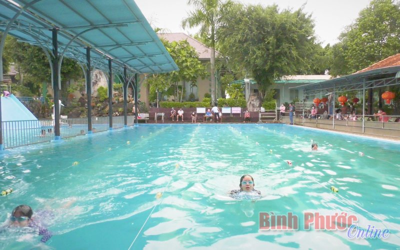 Dạy bơi cho trẻ - giải pháp phòng, chống đuối nước hiệu quả