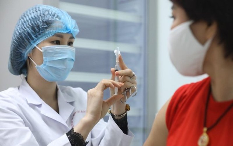 Dịch COVID-19: Những điều cần biết về quy trình cấp 'Hộ chiếu vaccine'