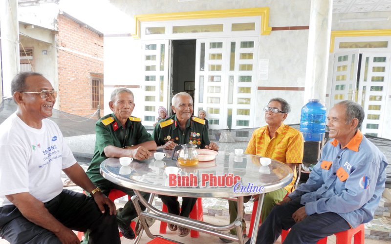 Đồng bào các dân tộc ở Lộc Ninh với chiến thắng lịch sử 7-4