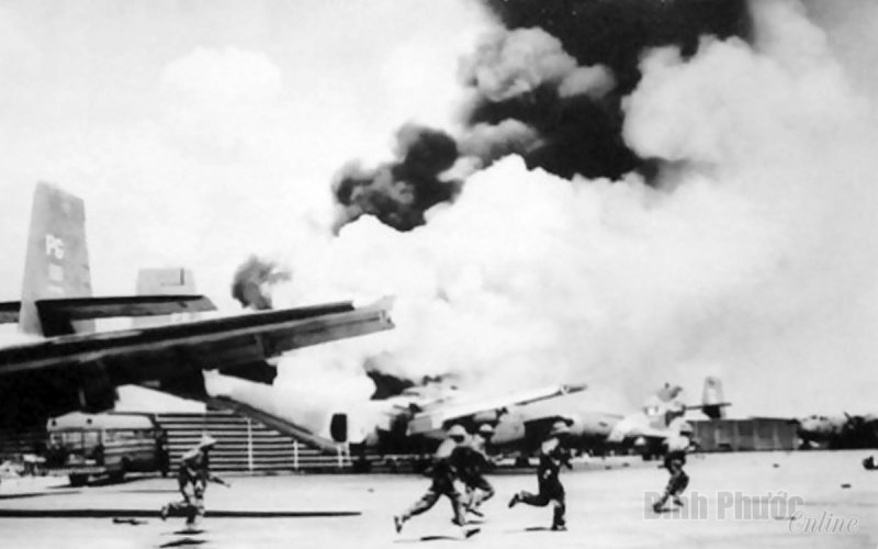 Đường tới Hạnh phúc Nhân dân