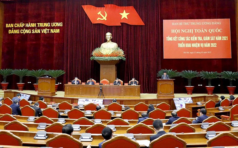 Kết luận của Bộ Chính trị về Chiến lược kiểm tra, giám sát của Đảng đến năm 2030