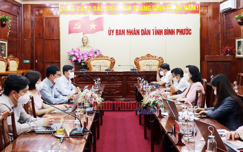 Lãnh đạo tỉnh tiếp và làm việc với Trường cao đẳng FPT Polytechnic 