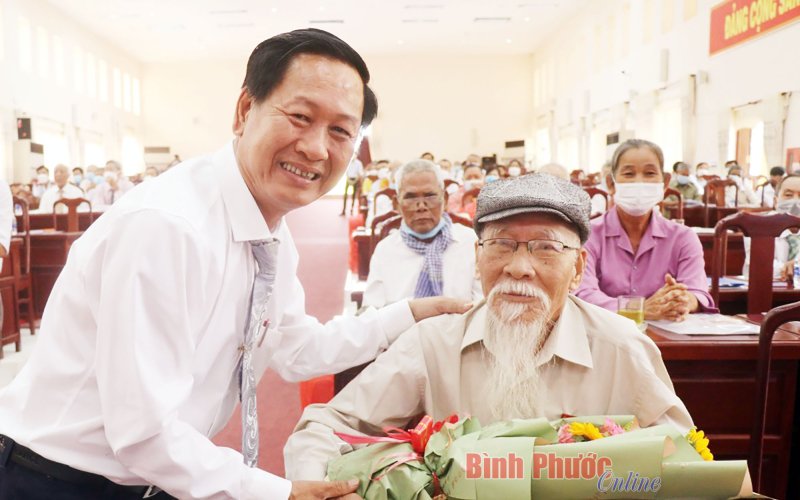 Những ngày tháng tư lịch sử…