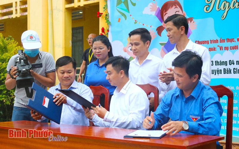 Thiết thực chương tr&igrave;nh &ldquo;Nụ cười Đắk N&ocirc;ng - Ng&agrave;y trở lại&rdquo;