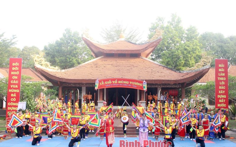 Trang trọng Lễ giỗ Quốc Tổ năm 2022 tại huyện Phú Riềng