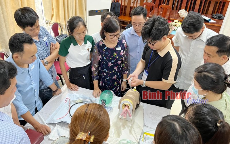 Bình Phước: 60 bác sĩ tham gia tập huấn kỹ năng cấp cứu toàn diện