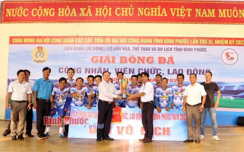 Bình Phước: Bế mạc Giải bóng đá công nhân, viên chức, lao động năm 2023